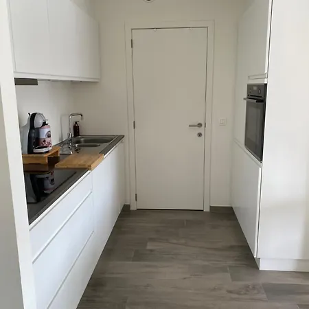 Residentie Nivaria Zeebrugge, Met 1 Slaapkamer Aan De Jachthaven Brügge